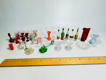 Vintage Dollhouse Miniature Mixed Glass Tableware: This is an utterly incredible lot. Comes with everything shown. Most appear hand made, possibly European.