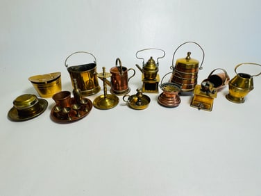 Vintage Dollhouse Miniature Mixed Lot of Copper & Brass Household Articles