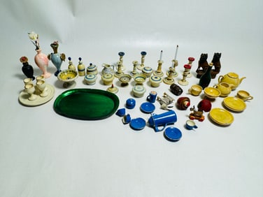 Vintage Dollhouse Miniature Household Accessories Dishes Plates Made of Wood