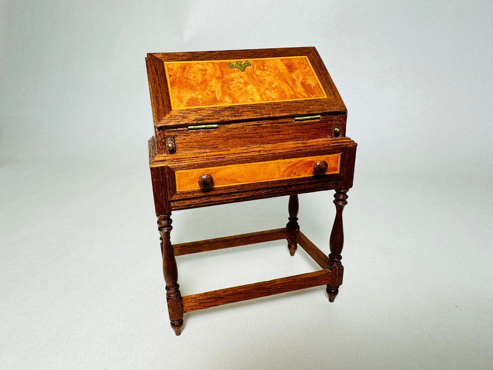 Vintage Alan Thede Signed Handmade Dollhouse Furniture Drop Front Desk (1 of 12)