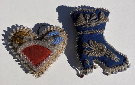 Lot of Iroquois Beaded Souvenir Pillows Cushions