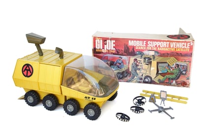 Hasbro G.I. Joe Adventure Team Mobile Support Vehicle Play Set