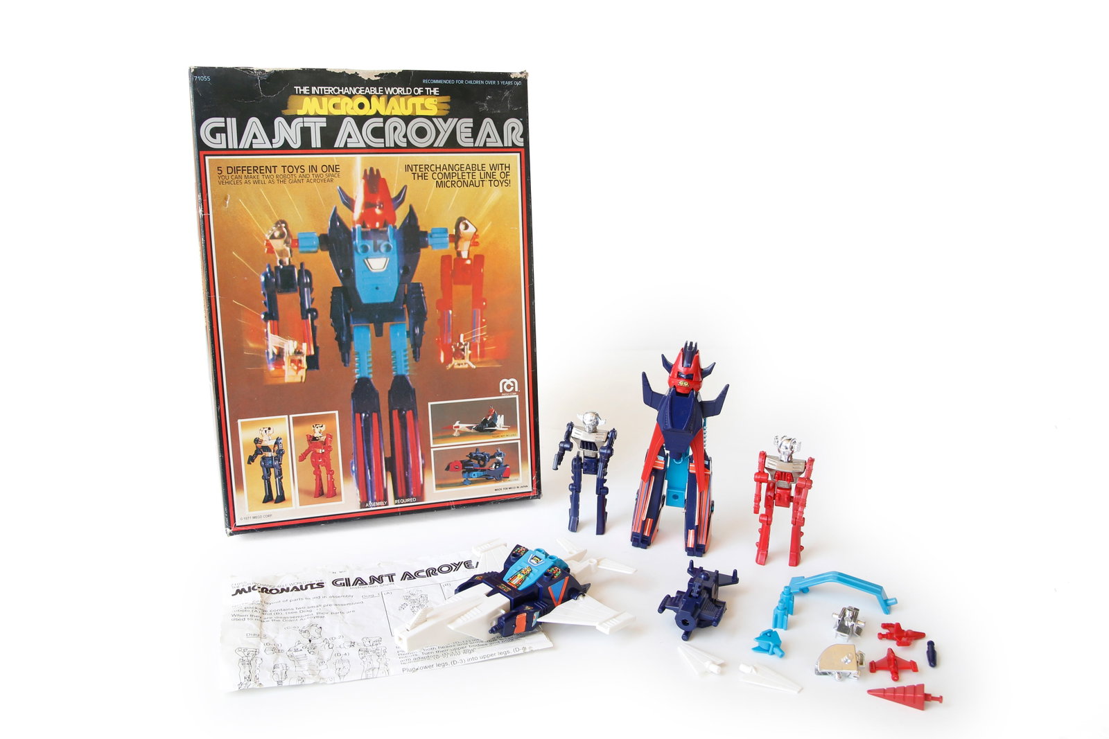 Mego Micronauts Giant Acroyear Action Figure Playset: Great set as shown in the box