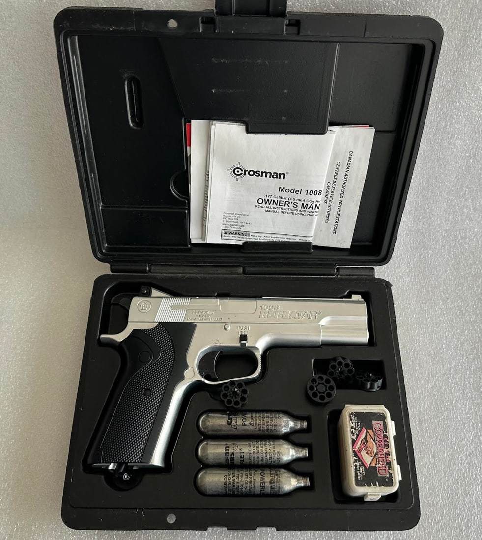 Vintage Crosman 1008 Repeat Air .177 Pellet Gun Air Pistol: Vintage Crosman 1008 Repeat Air .177 Pellet Gun Air Pistol...Nice working condition. Some cosmetic wear.