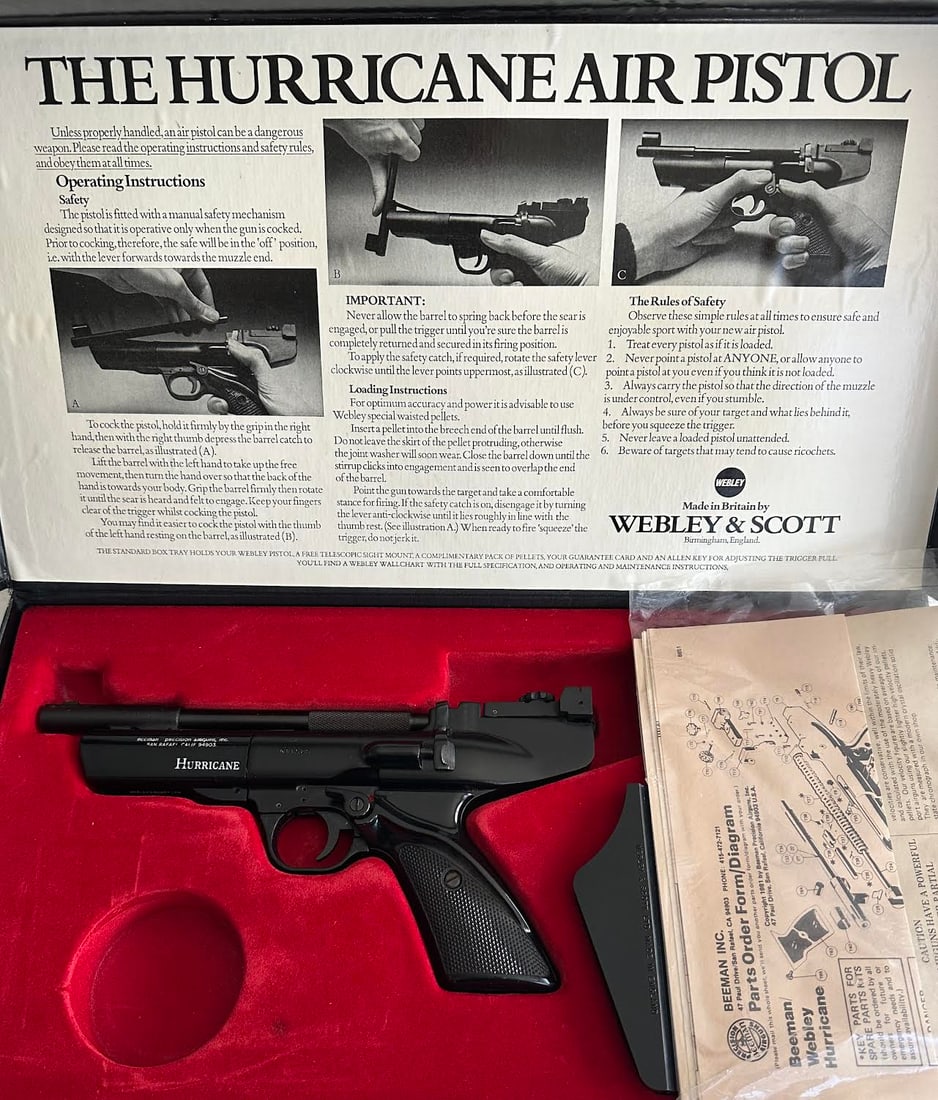 Vintage Webley Scott Hurricane .177 Air Pistol Pellet Gun in Box: Vintage Webley Scott Hurricane .177 Air Pistol Pellet Gun in Box...Excellent Working Condition. Original Box...What is shown is whats included.