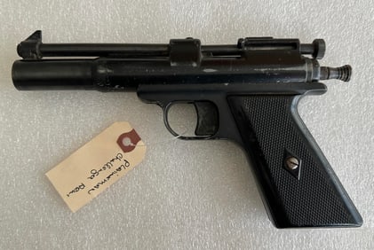 Vintage Challenger Arms The Plainsman Pellet Gun Air Pistol