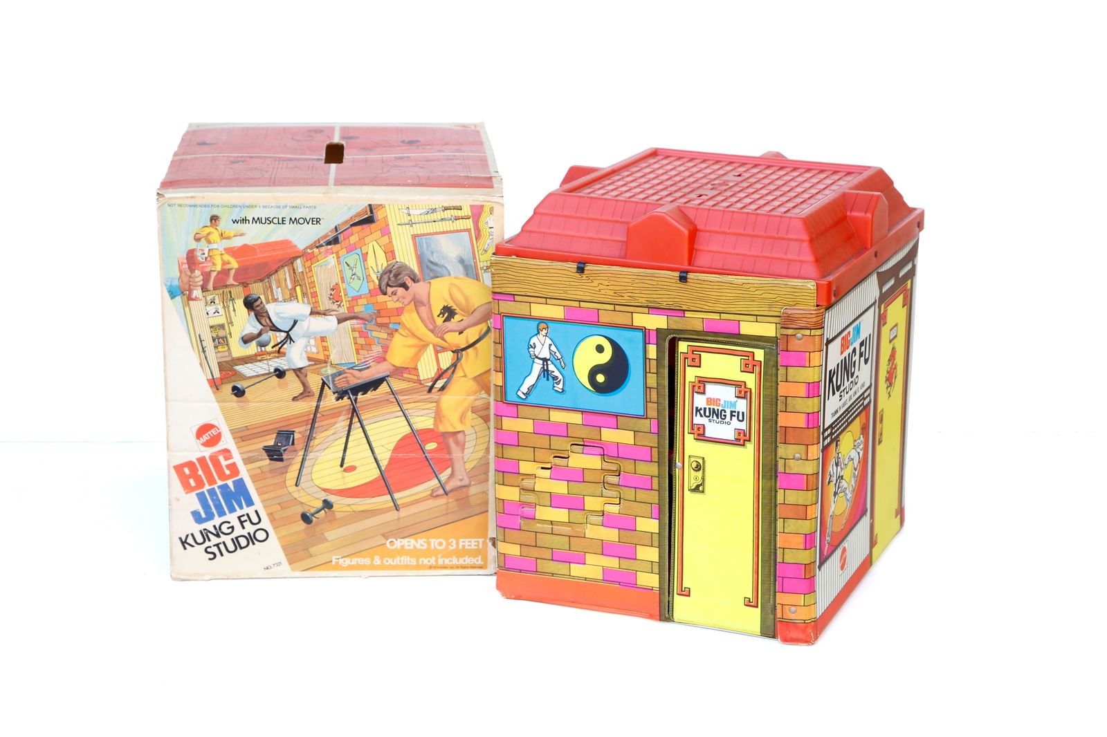 Mattel Big Jim Kung Fu Studio Play Set: Nice piece. See pictures for details.