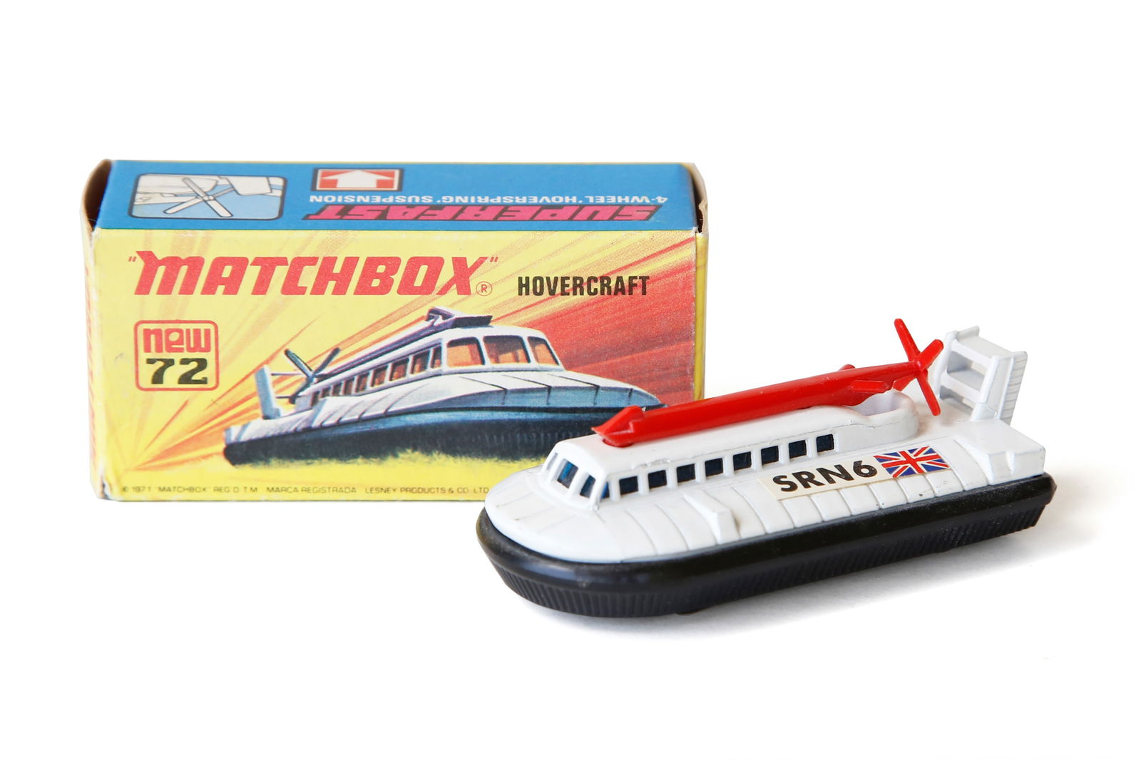 1972 Matchbox Superfast No. 72 & 2 Hovercraft Toy Car: Nice piece. See pictures for details.