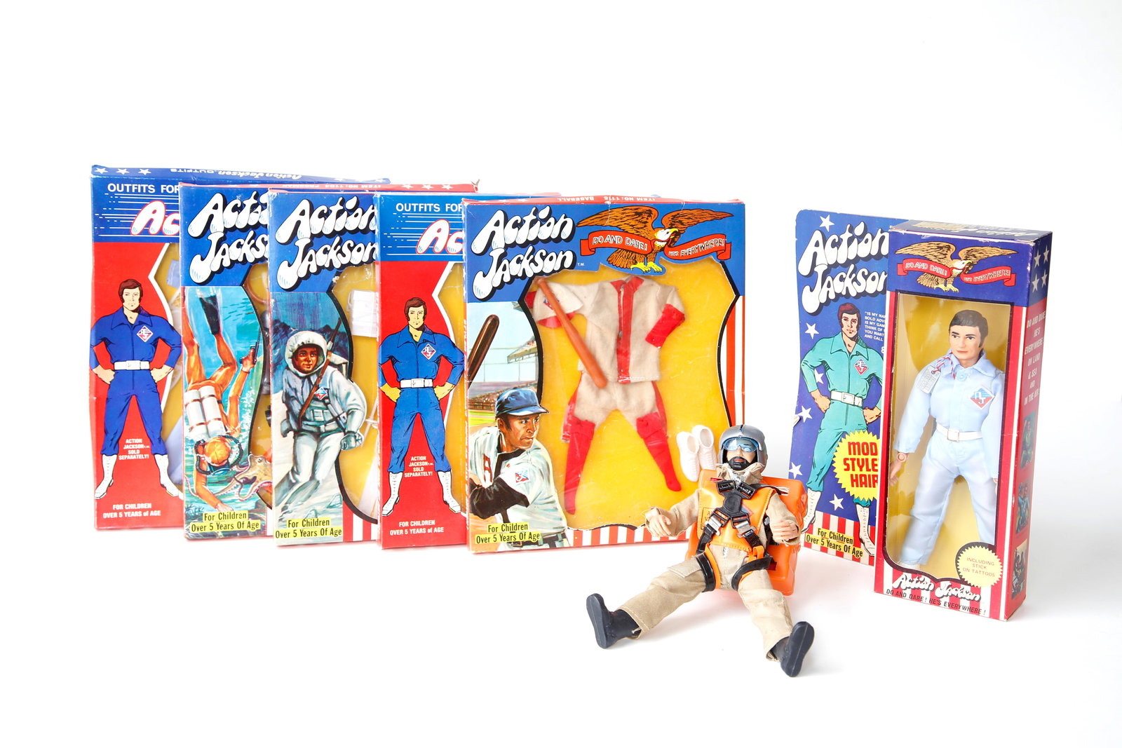Mego Action Jackson Accessory Lot w/ Two Figures (1 of 17)