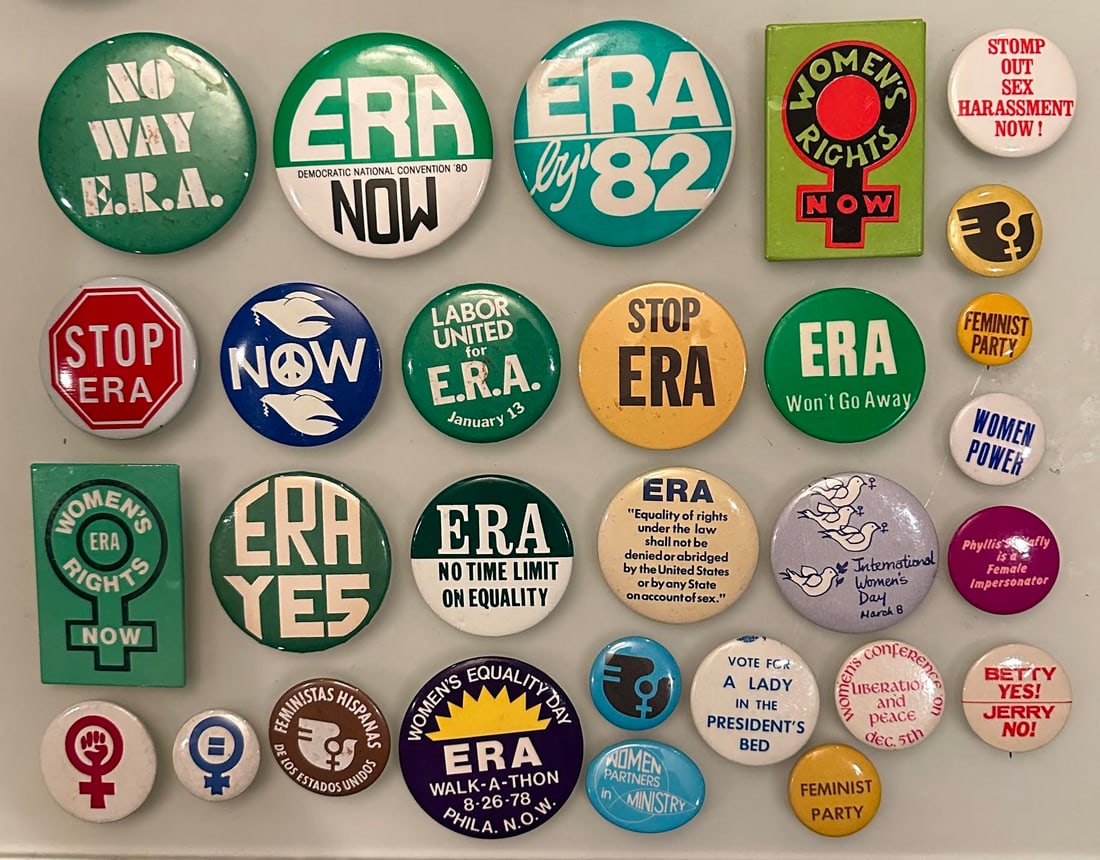 Lot of Vintage 1970s ERA Womens Equal Rights Buttons Pinbacks (1 of 5)