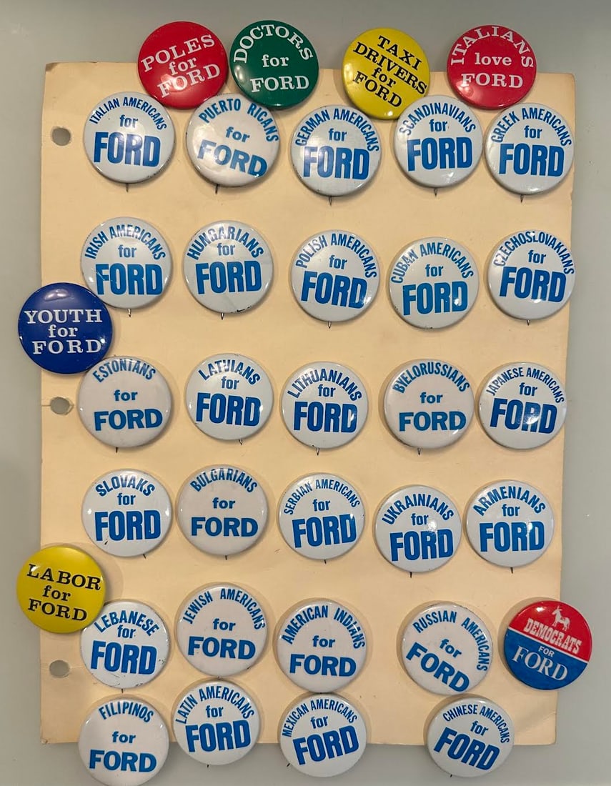 40 Vintage Various Country Citizens for Gerald Ford Campaign Buttons: Lot of 40 Vintage 1970s Various Countries Citizens for Gerald Ford Presidential Campaign Buttons...They measure 1 1/2 inches diameter and are in excellent condition.