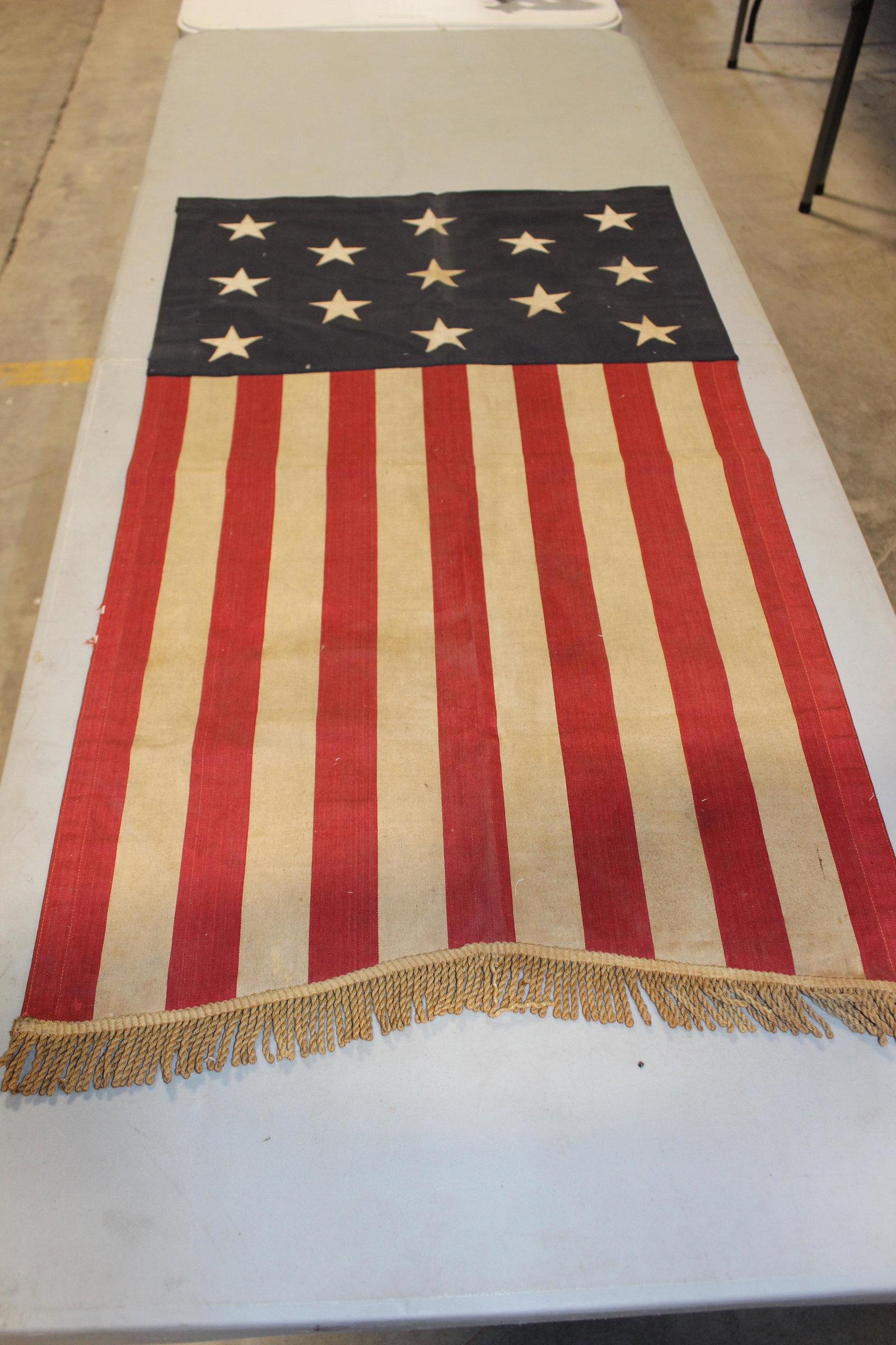 US 13 star banner flag (1 of 11)