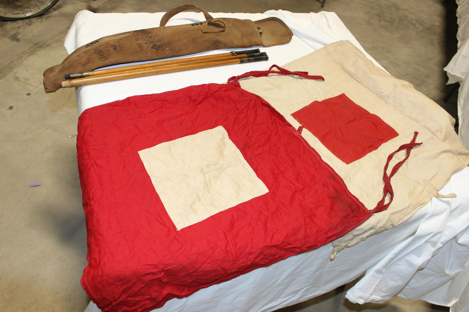 US Army Signal Corps Flag Kit (1 of 11)