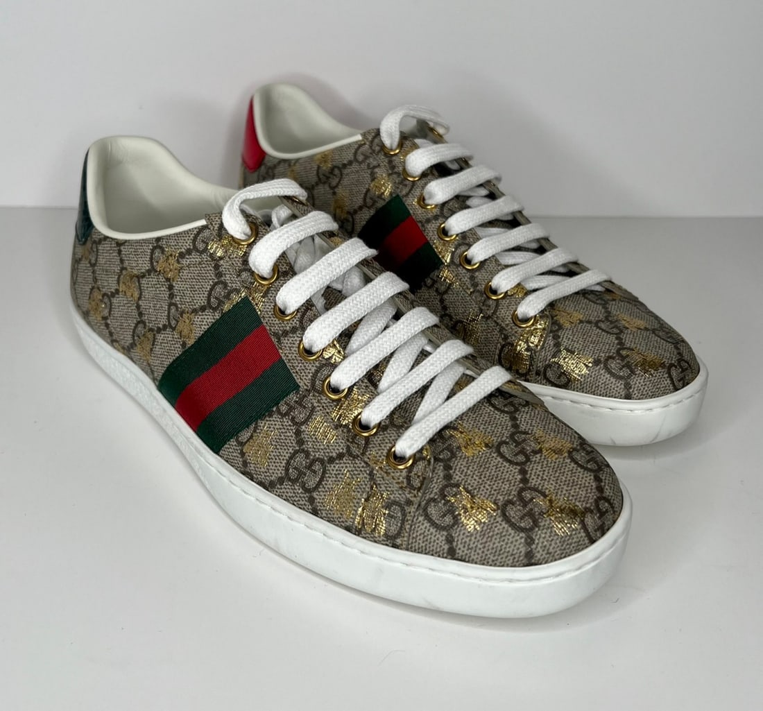 Gucci Shoes  (1 of 3)