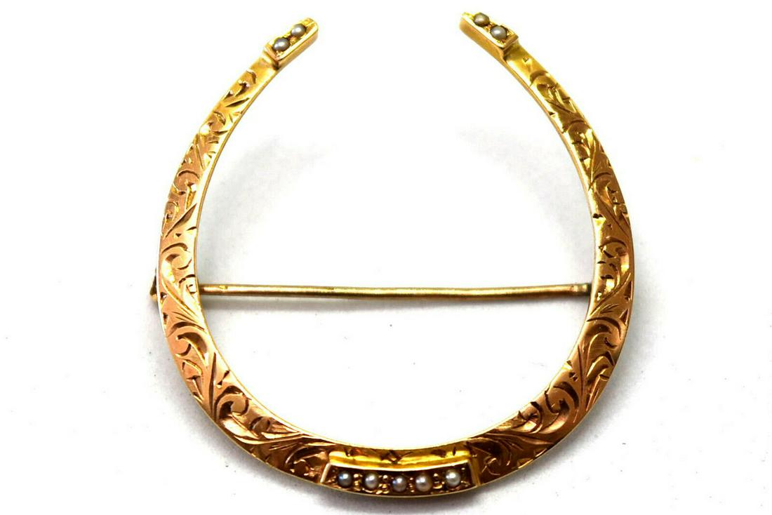 Vintage Jewelry Gold Carved Horseshoe Shaped Pin (1 of 5)