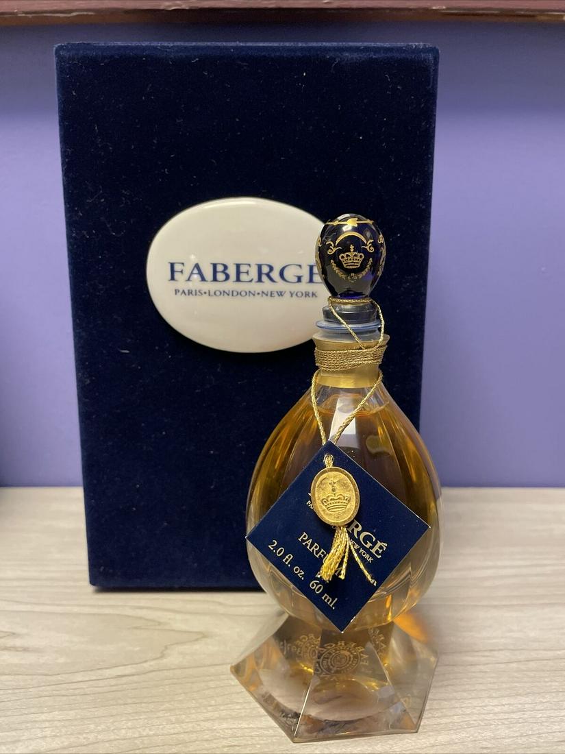 Limited Edition Perfume Faberge Crystal Flacon COA: This rare perfume flacon hand crafted in France for Faberge by Compagnie des Cristalleries de Saint Louis. This limited edition flacon marked on the bottom the Crest "Verreris Royales De St Louis" and