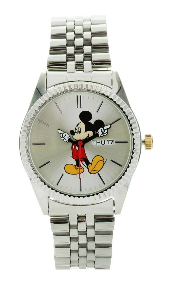 Casual Quartz Timepiece Mickey Mouse Silver Band (1 of 4)