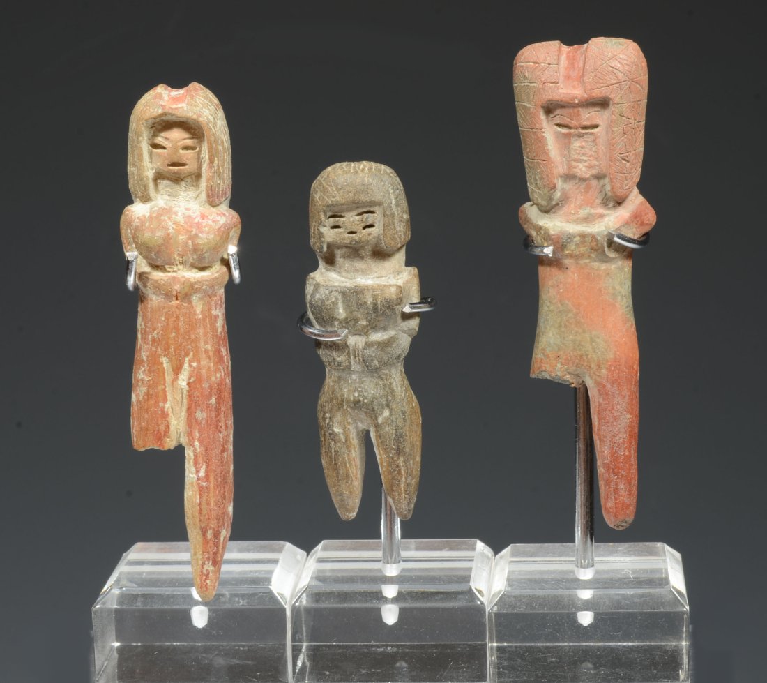 Pre Columbian Trio of  Early pottery Valdivia Venus figures (1 of 5)