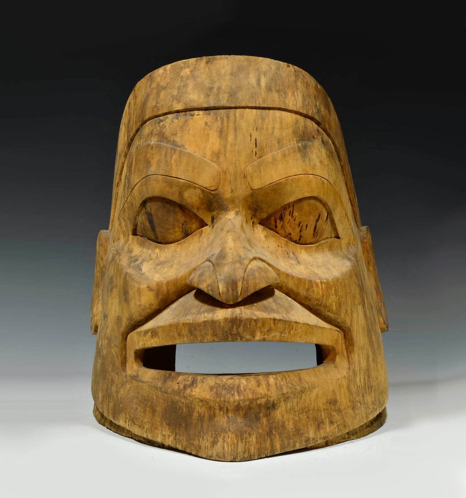 Northwest coast Tlingit wood carved mask (1 of 5)