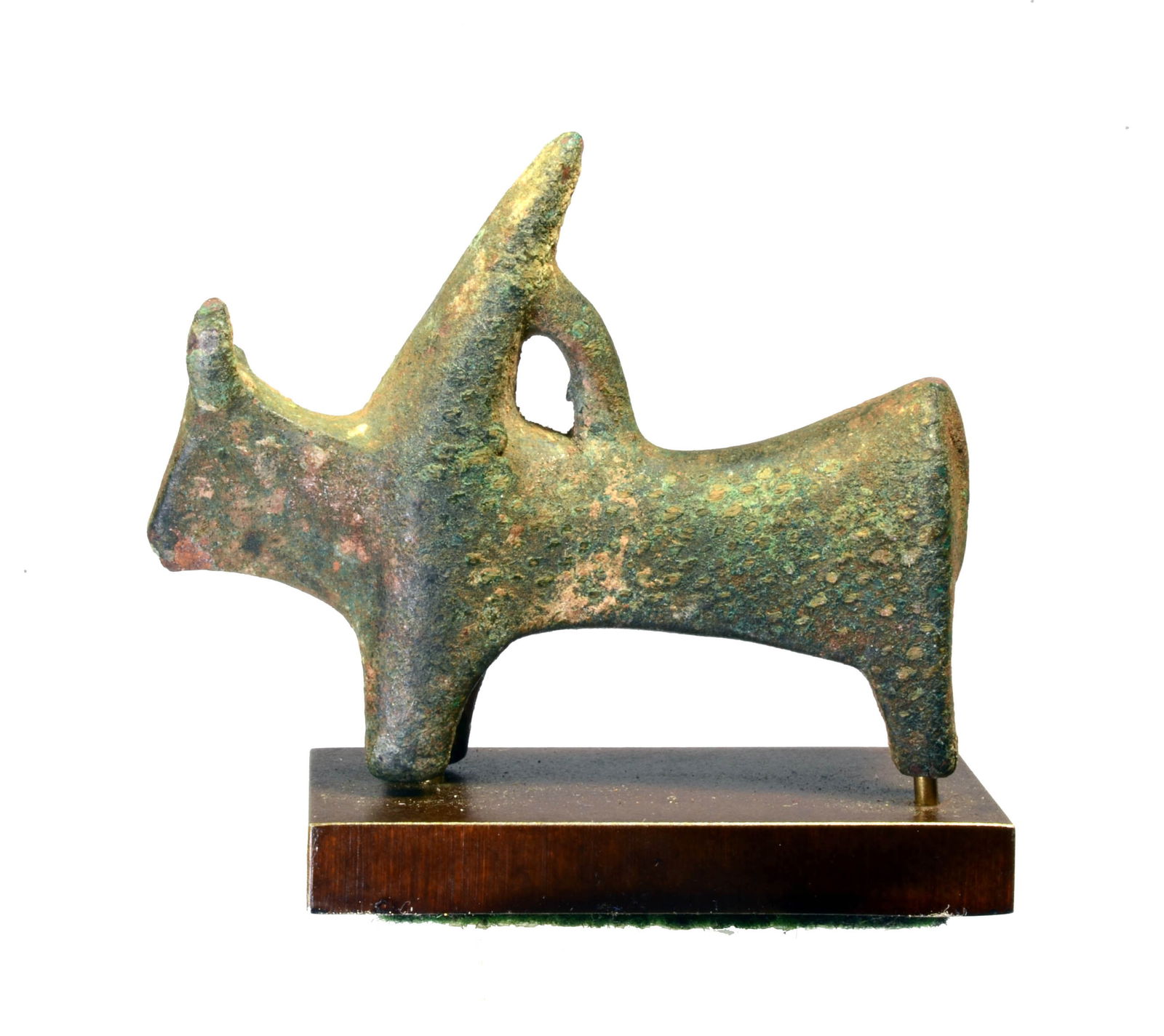 Ancient Amlash Bronze Amuletic Zebu  Bull (1 of 5)