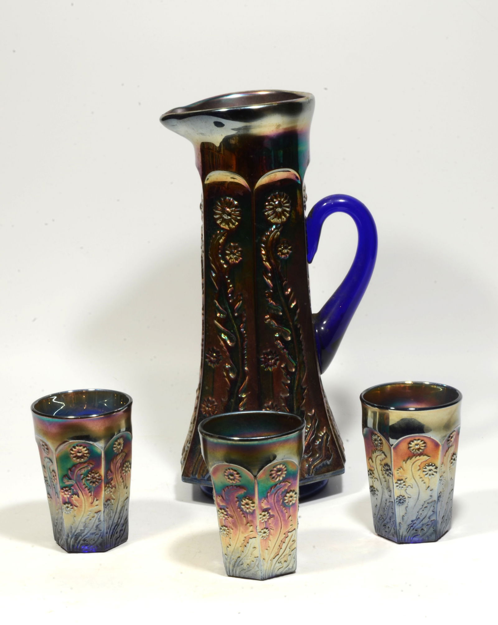 Fenton Iridescent carnival glass lemonade/iced tea set (1 of 4)