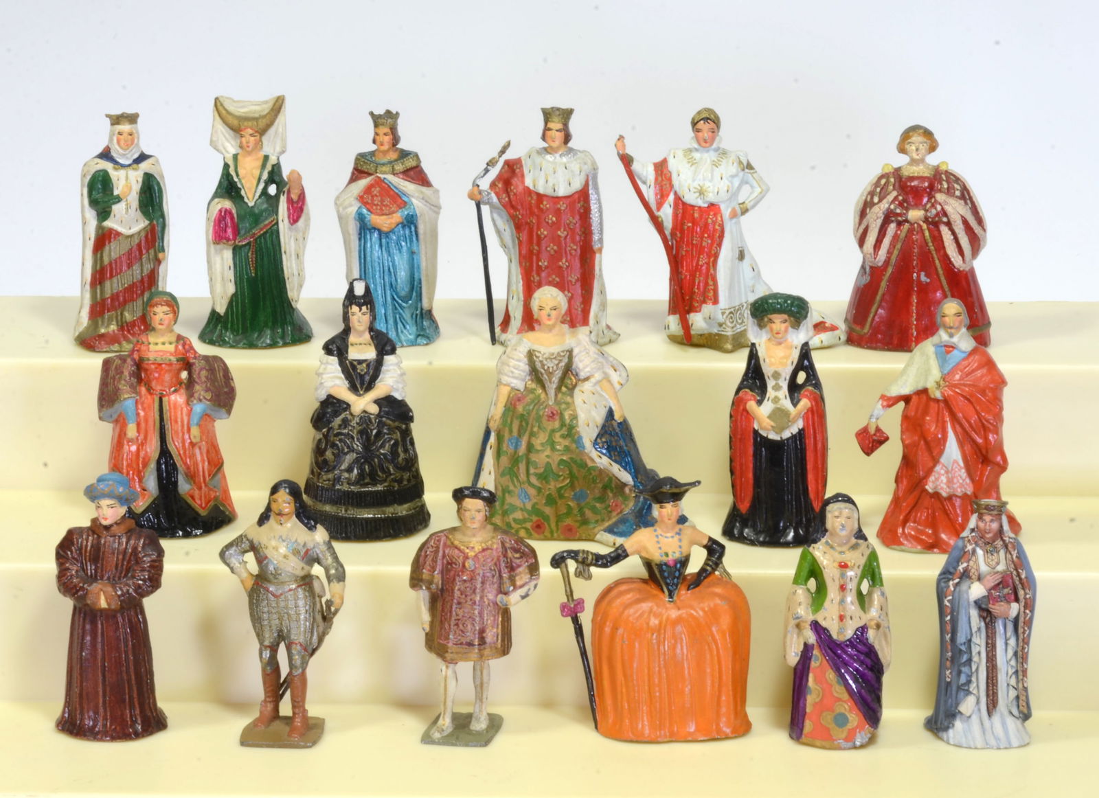 16 antique metal Gustavo Vertunni court figurines, including Napoleon, Richelieu etc (1 of 8)