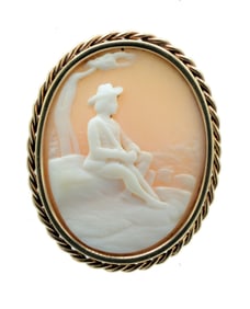 Antique Victorian 14K gold cameo brooch