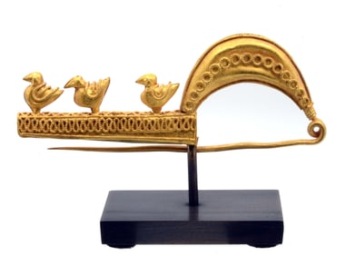Etruscan Revival 23.5K Gold Fibula Brooch