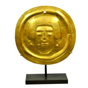 Pre Columbian Narino Gold Circular Disc Depicting a Coca Chewer