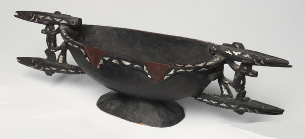 Solomon Island Food Bowl with Mother of Pearl
