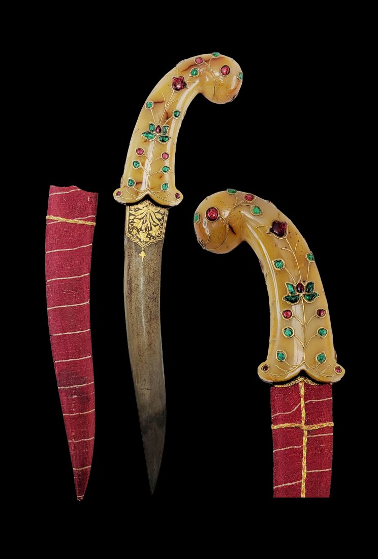 An Indian Mughal Jade Hilt Dagger/莫臥兒玉柄匕首 (1 of 14)