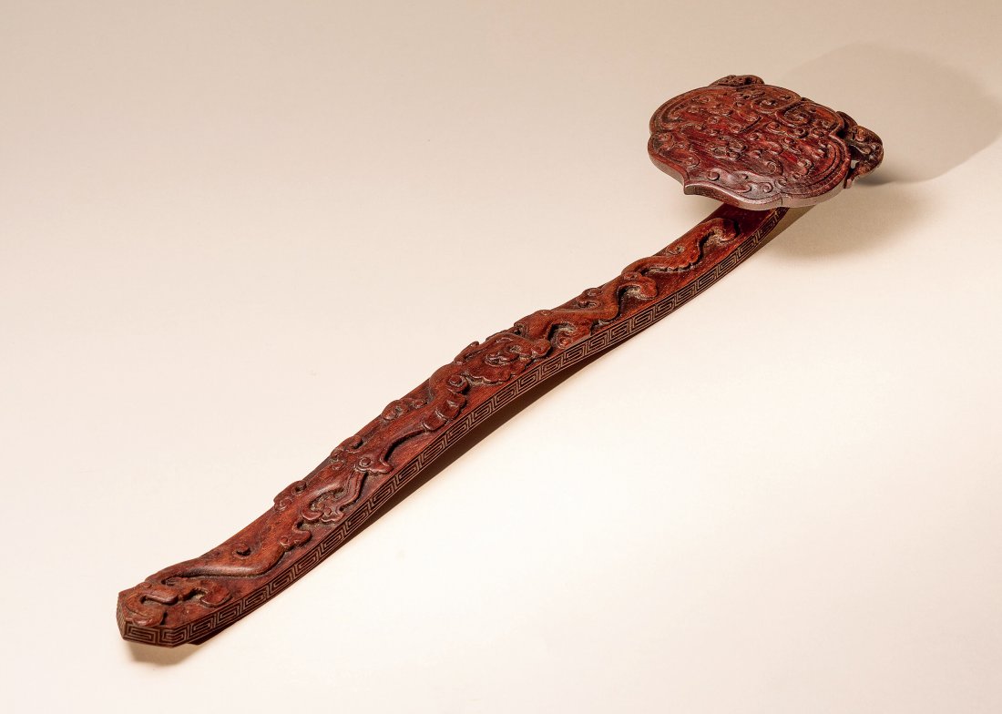 A Qing Dynasty Royal Rosewood RuYi/清代紅木如意 (1 of 6)