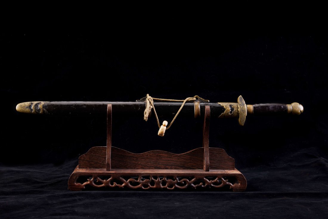 清代如意首長劍/A Rare Qing Dynasty Double Edge Sword (1 of 11)