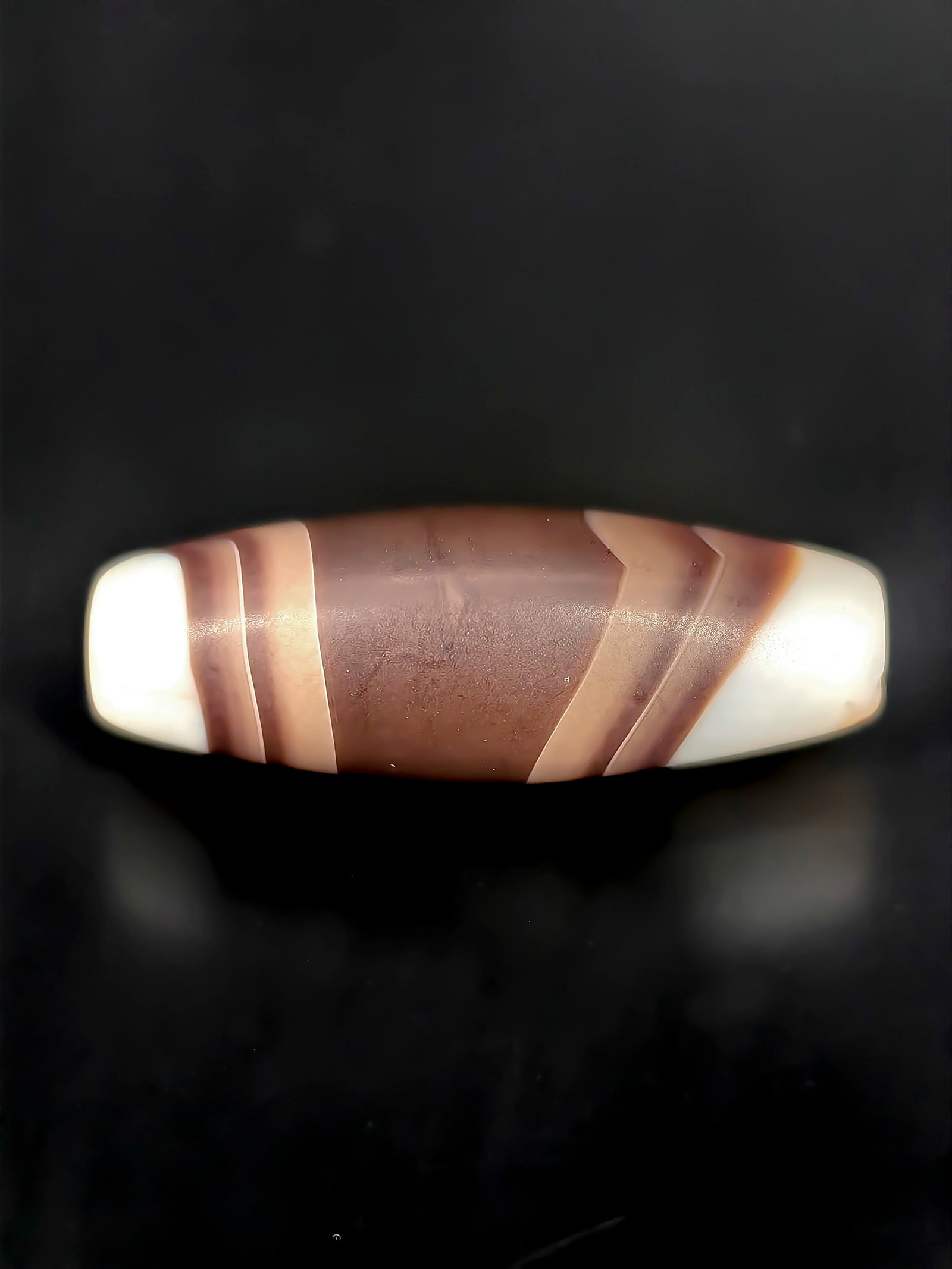An Ancient Tibetan Agate DZI Bead (1 of 7)