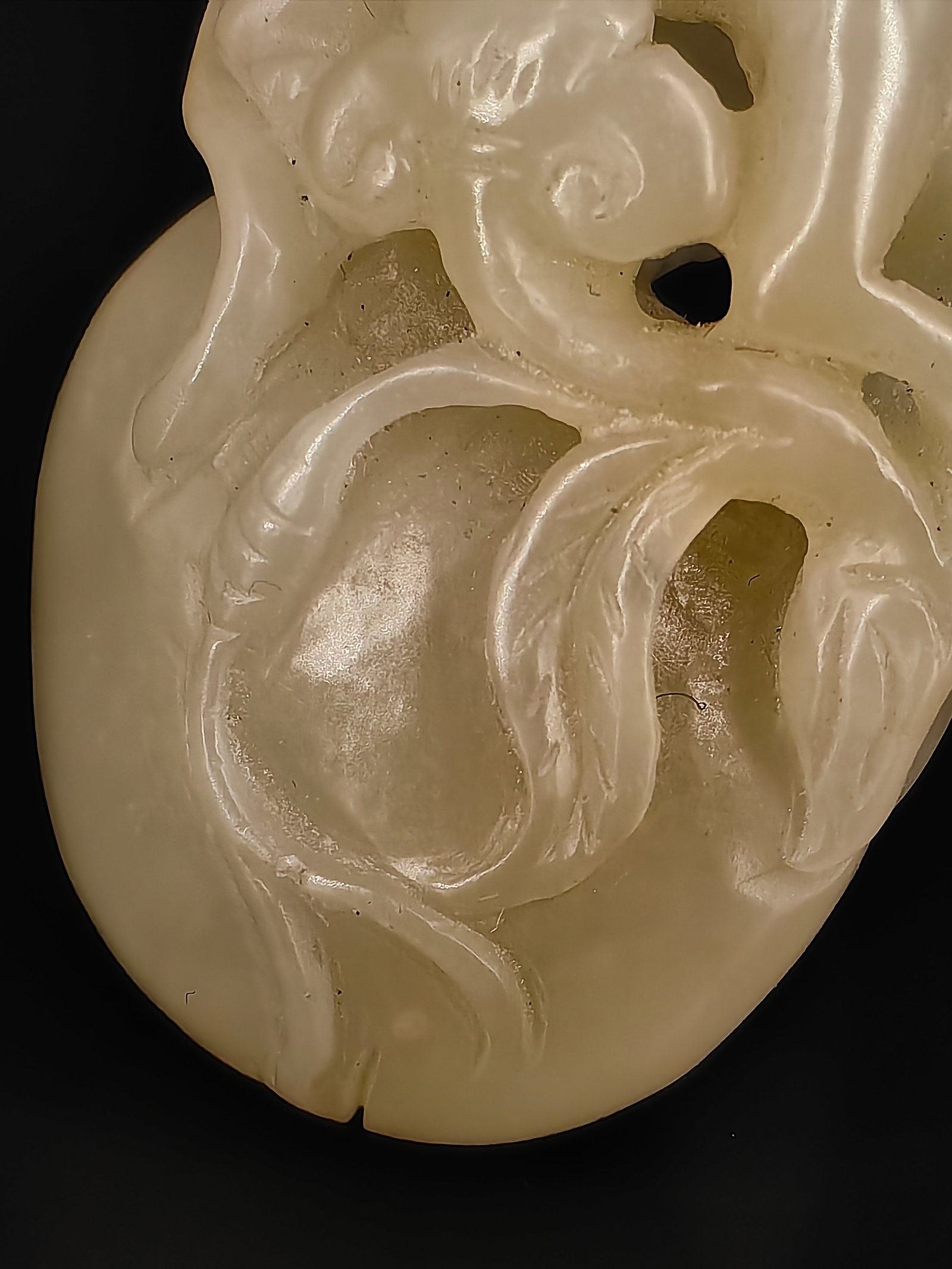 An Ancient Jade Pendant - 3