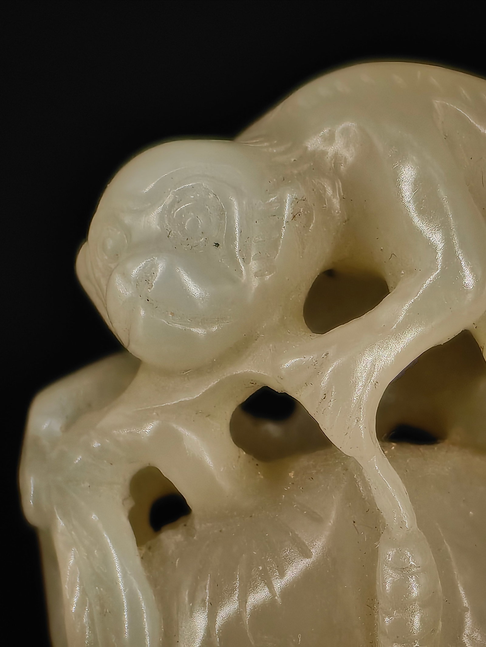 An Ancient Jade Pendant - 5