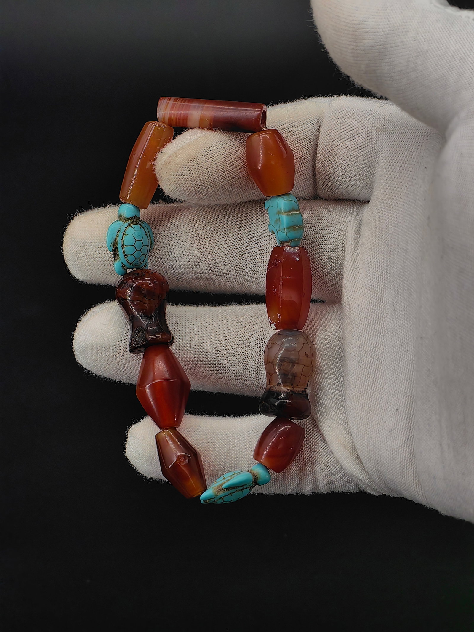 An Antique Agate Bracelet - 6