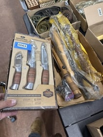 3 Remington Auto hand traps n set of knives