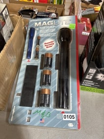 2pc Maglite & spotlight in box
