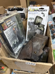 Camp light holster belts claw grip lot