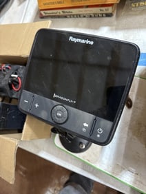 Boat rangefinder n batteries lot