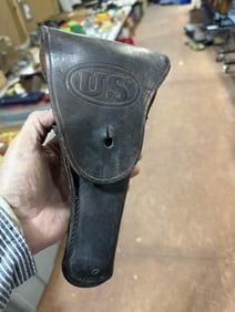Vintage gun holsters w/ US 1943