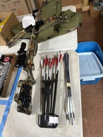 Crossbow Invader w/ arrows n case