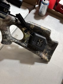 Crossbow w/ arrows carrying case