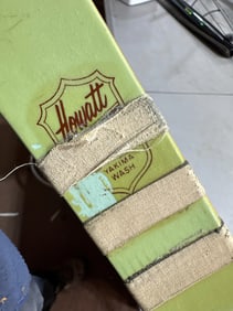 Vintage bow Howatt archery  target