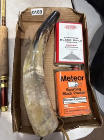 Powder horn n containers of black powder (no shipping)