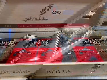 Black powder lot in wooden box (no shipping)