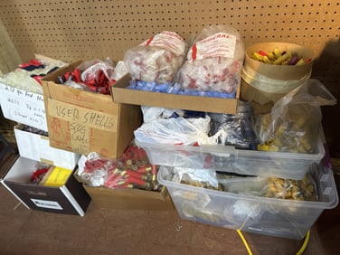 Huge lot shotgun reloading shells n Wads