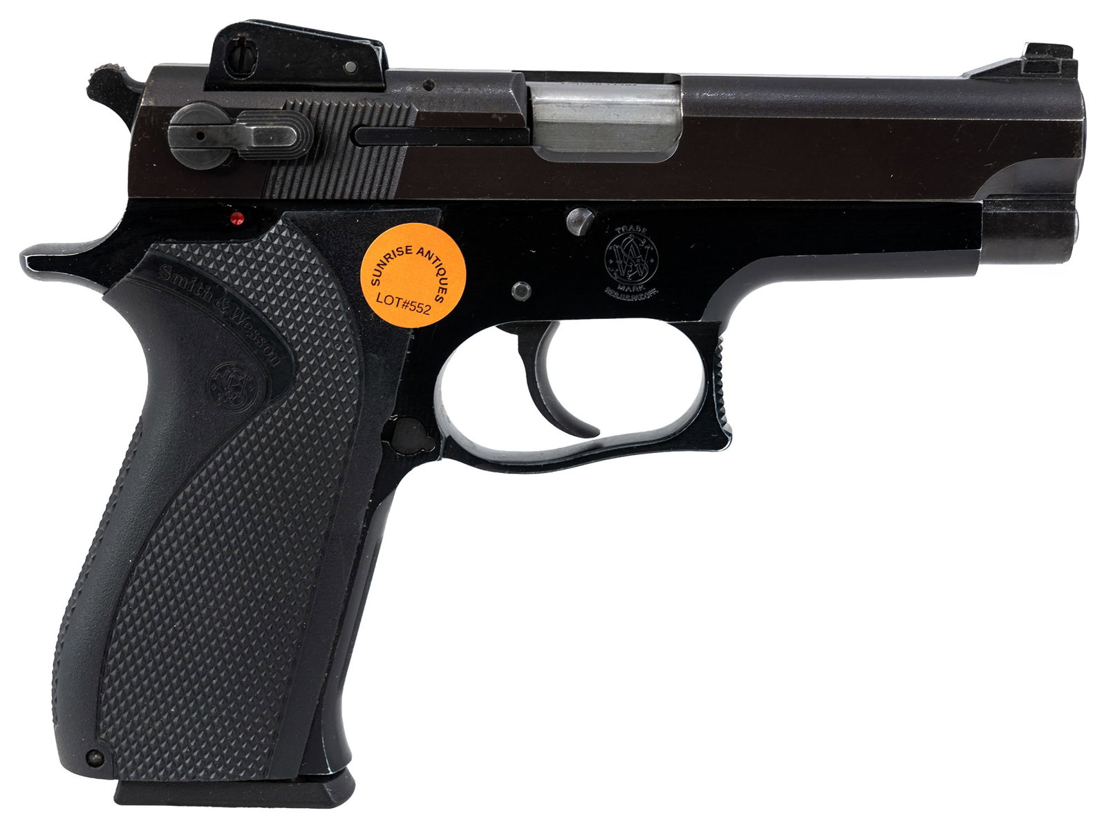 Smith & Wesson 3904 9mm Pistol (1 of 8)