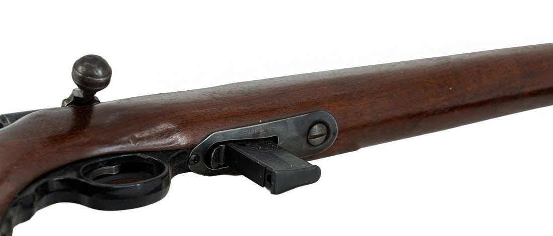 Mossberg 140B .22 Rifle - 8